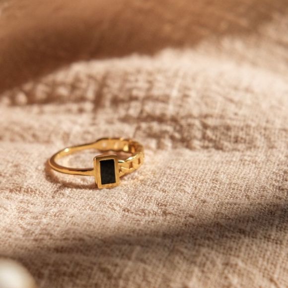 Jewelry - CLOSING SALE! 18K Gold Plated Mini Black Spinal Ring